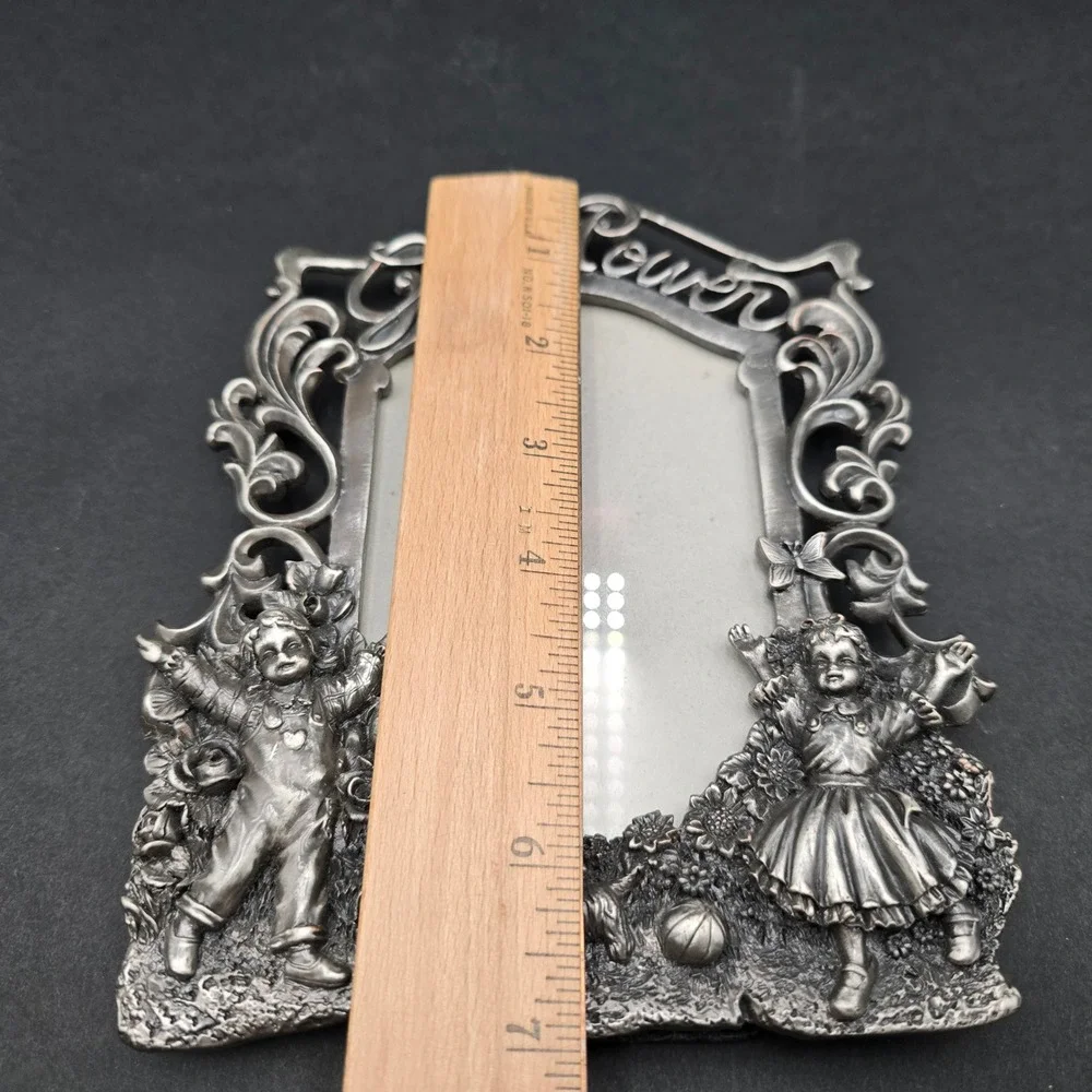 HK Perfect Girl Power Vintage Pewter Style Photo Frame Girls Puppy Butterfly 5x6